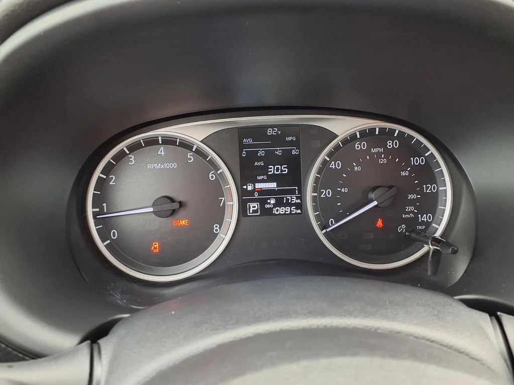 Used 2025 Blue Nissan S image 15