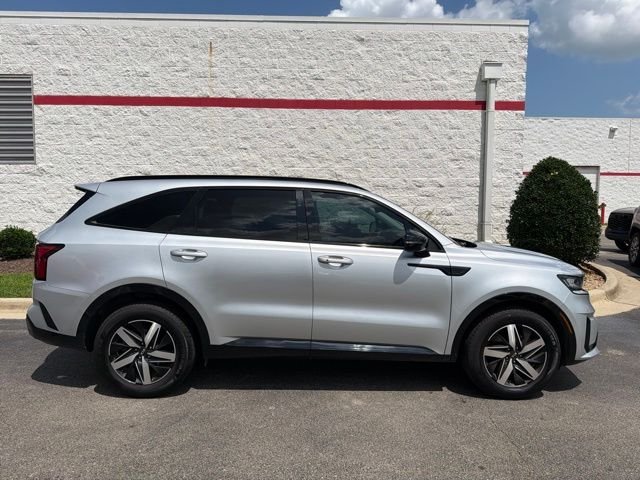 Used 2021 Silver Kia EX image 10