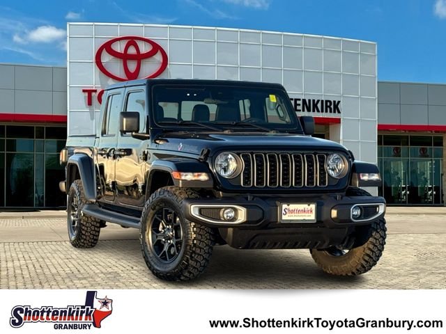 Used 2025 Black Jeep Texas Trail image 1