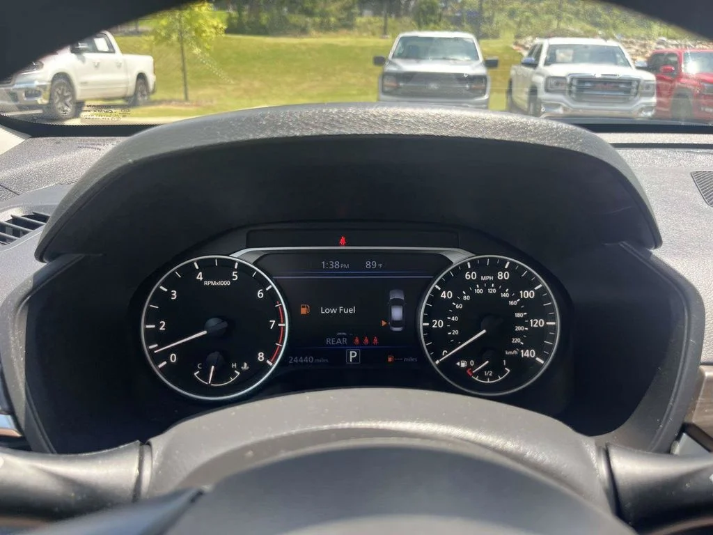 Used 2025 Red Nissan 2.5 SV image 21