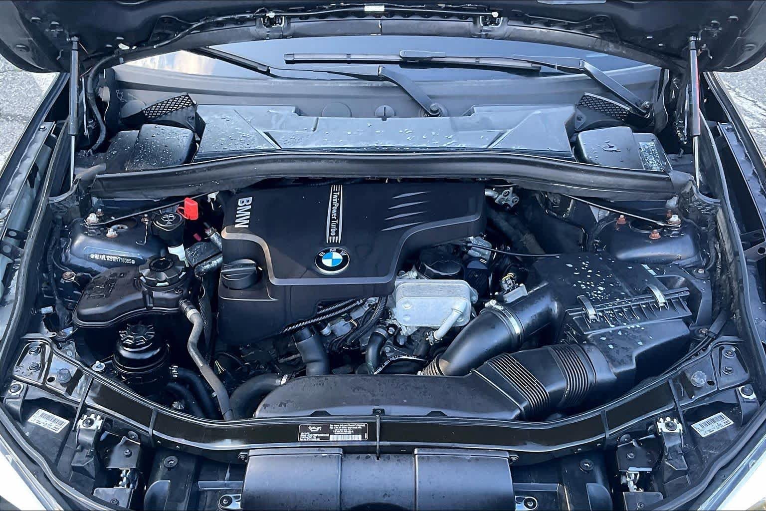 Used 2014 Black Sapphire Metallic BMW xDrive28i image 28