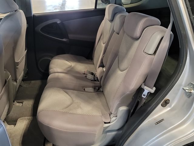 Used 2008 Classic Silver Metallic Toyota Base image 5