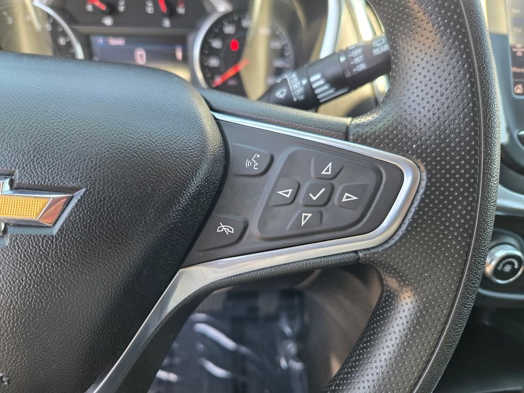 Used 2022 Gray Chevrolet LT image 19