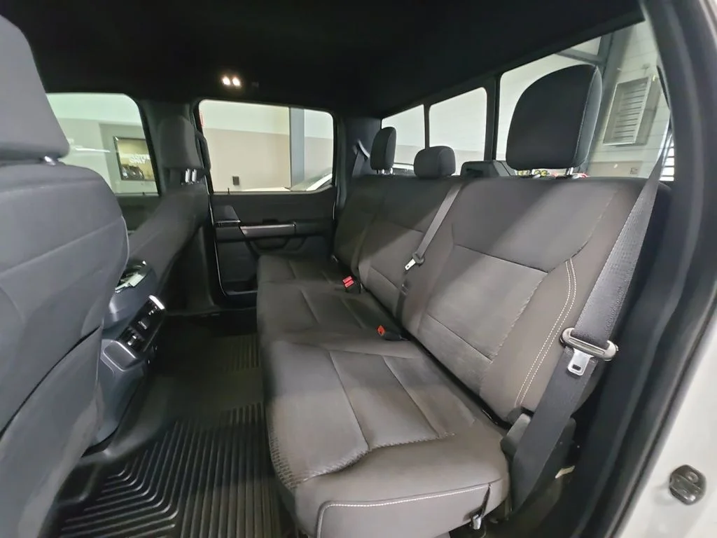 Used 2023 White Ford XLT image 22