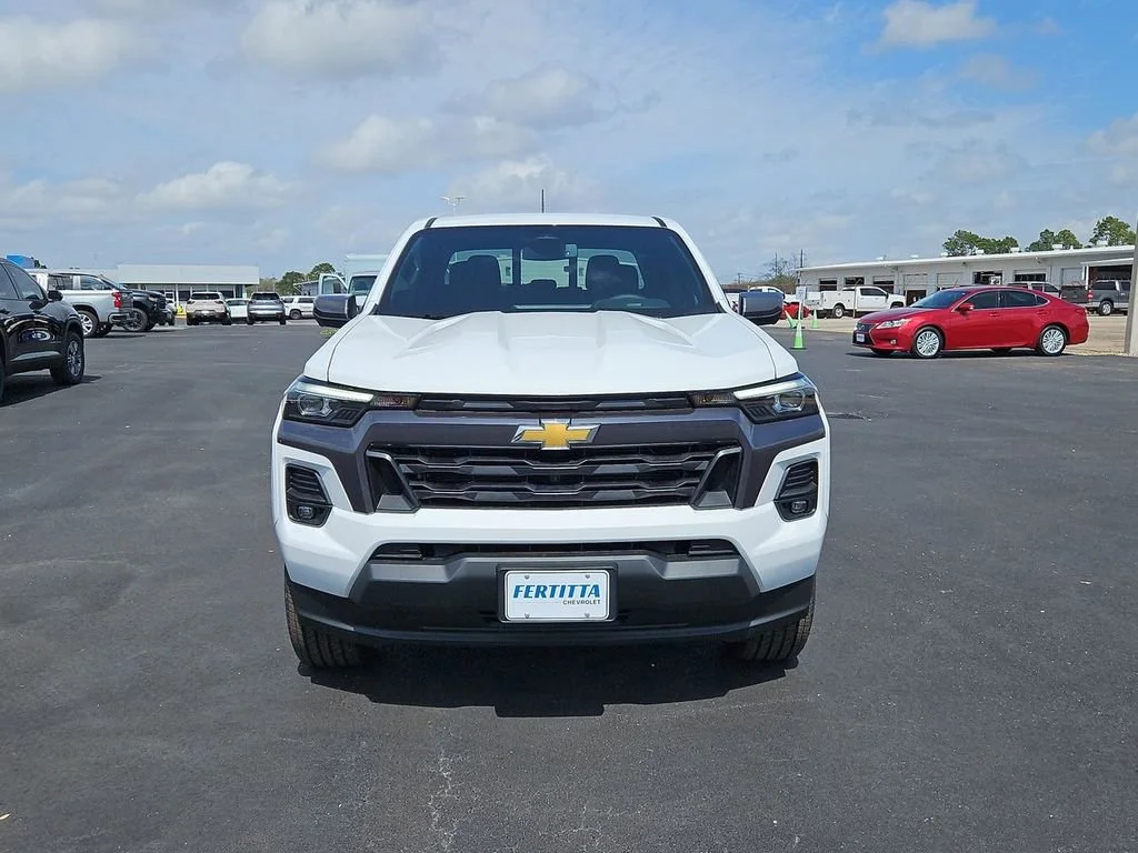 New 2026 Summit White Chevrolet LT image 21