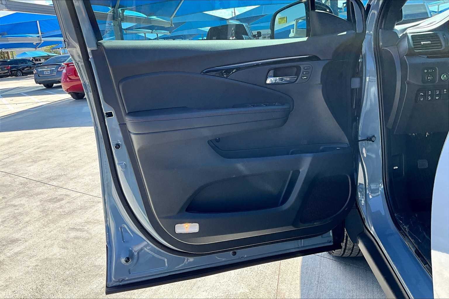 2026 Honda Ridgeline Black Edition - Photo 10