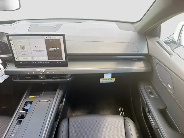 New 2026 Ultra White Lexus PREMIUM PLUS image 17