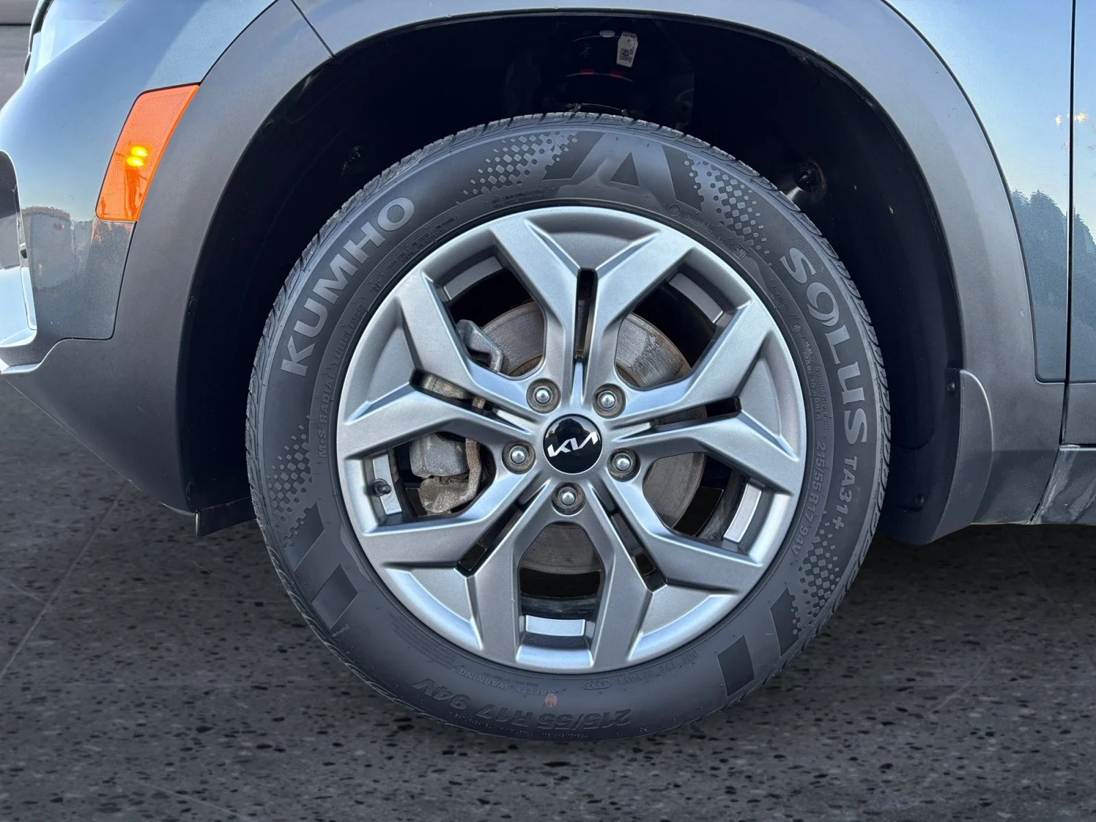 Used 2026 Gray Kia EX image 9