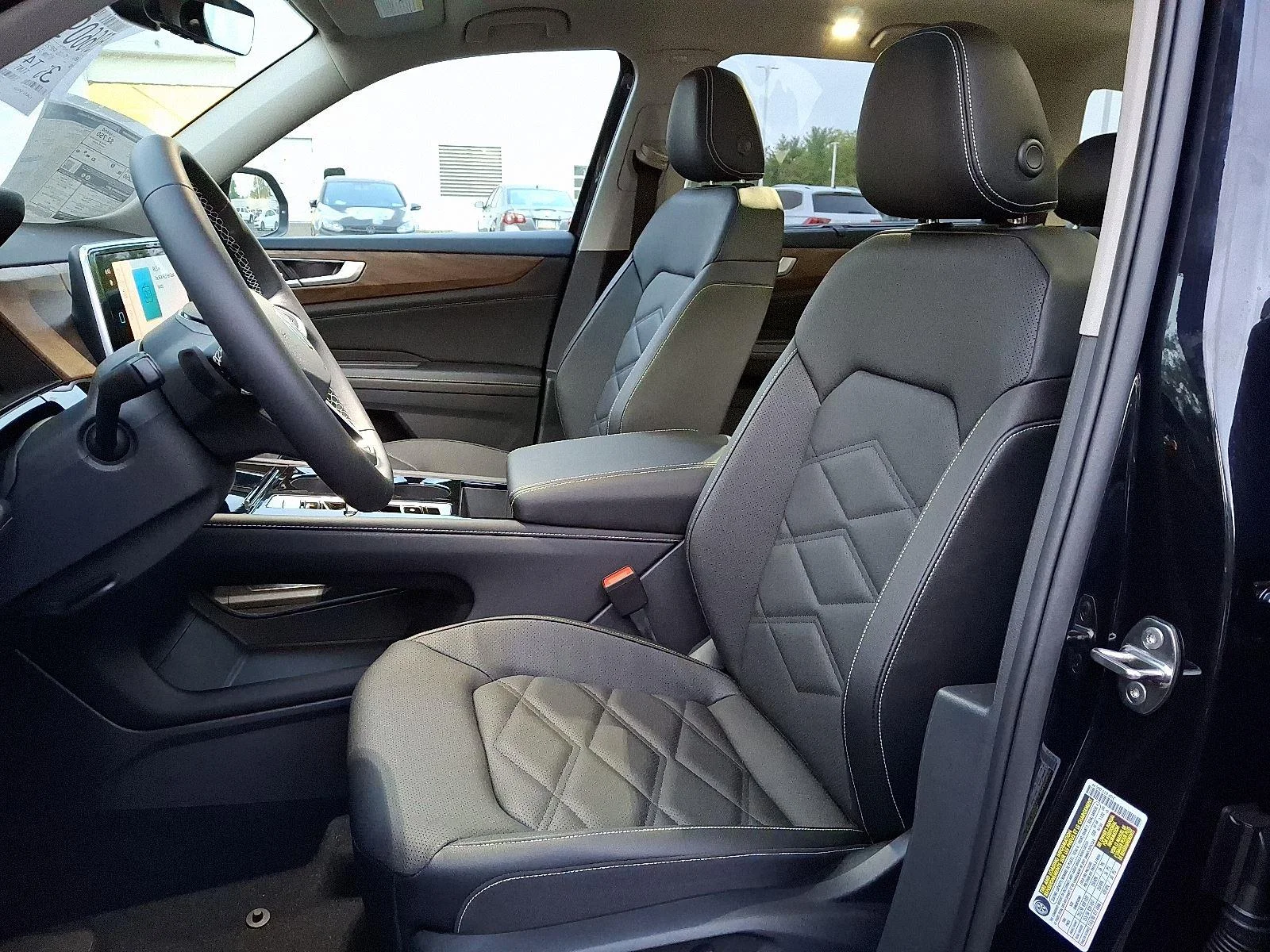 2026 Volkswagen Atlas SE w/Tech - Photo 12