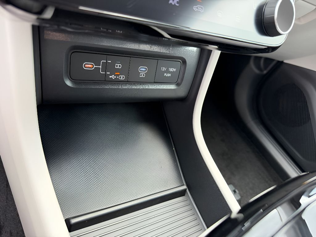 New 2026 Ash Black Hyundai SEL AWD image 64
