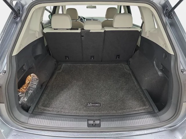 Used 2019 Platinum Gray Metallic Volkswagen 2.0T S image 34