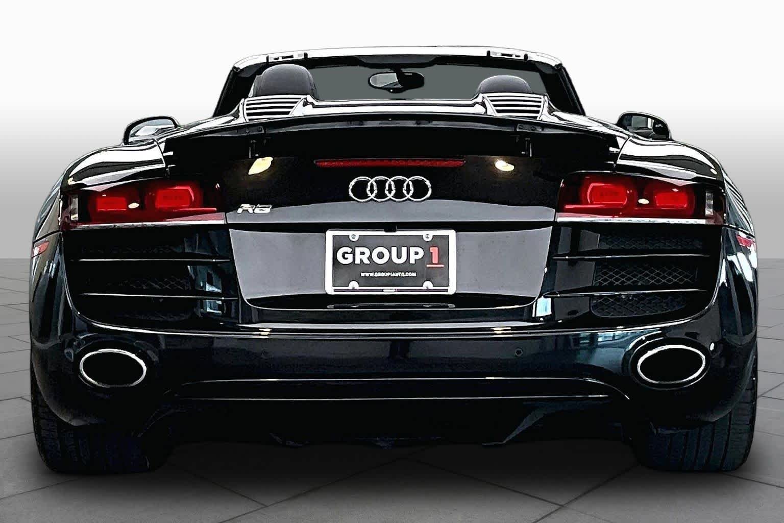 Pre-Owned 2011 Audi R8 5.2L