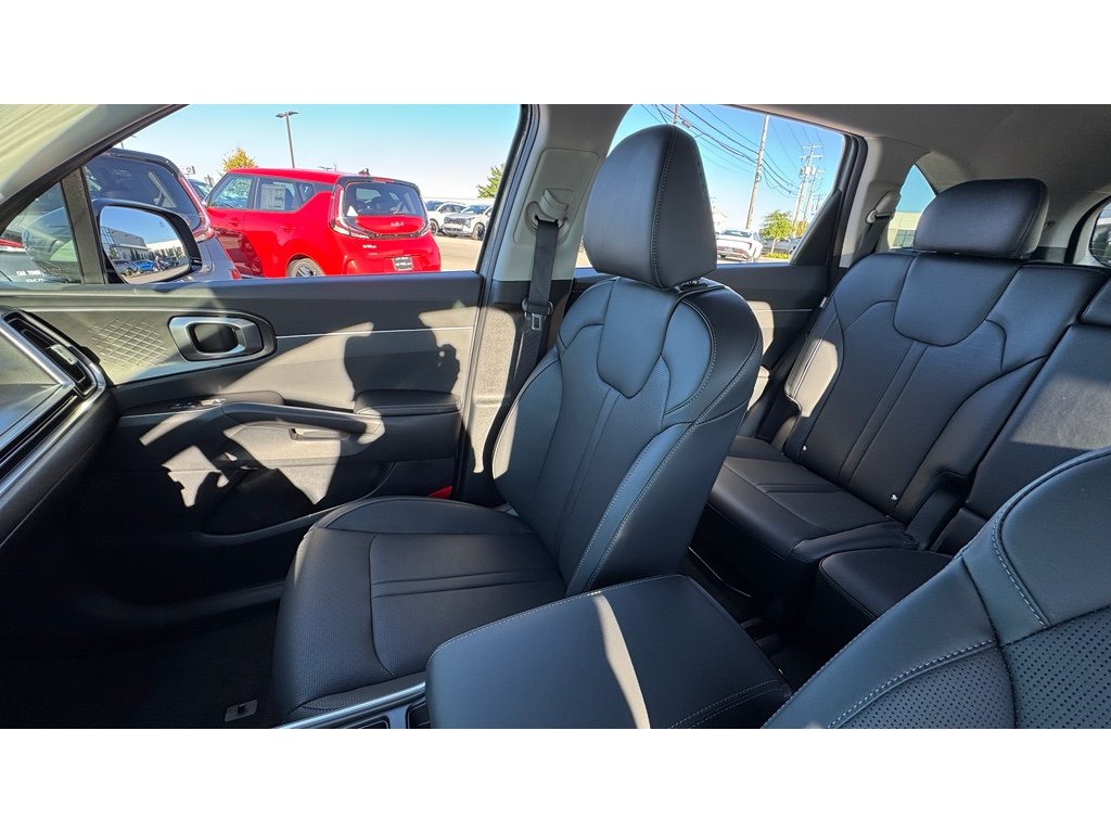 New 2026 Wolf Gray Kia S image 10
