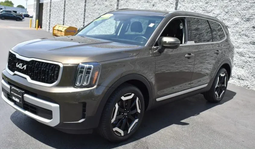 2024 Kia Telluride EX AWD's photo