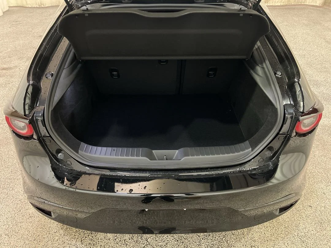 2026 Mazda Mazda3 Premium - Photo 17