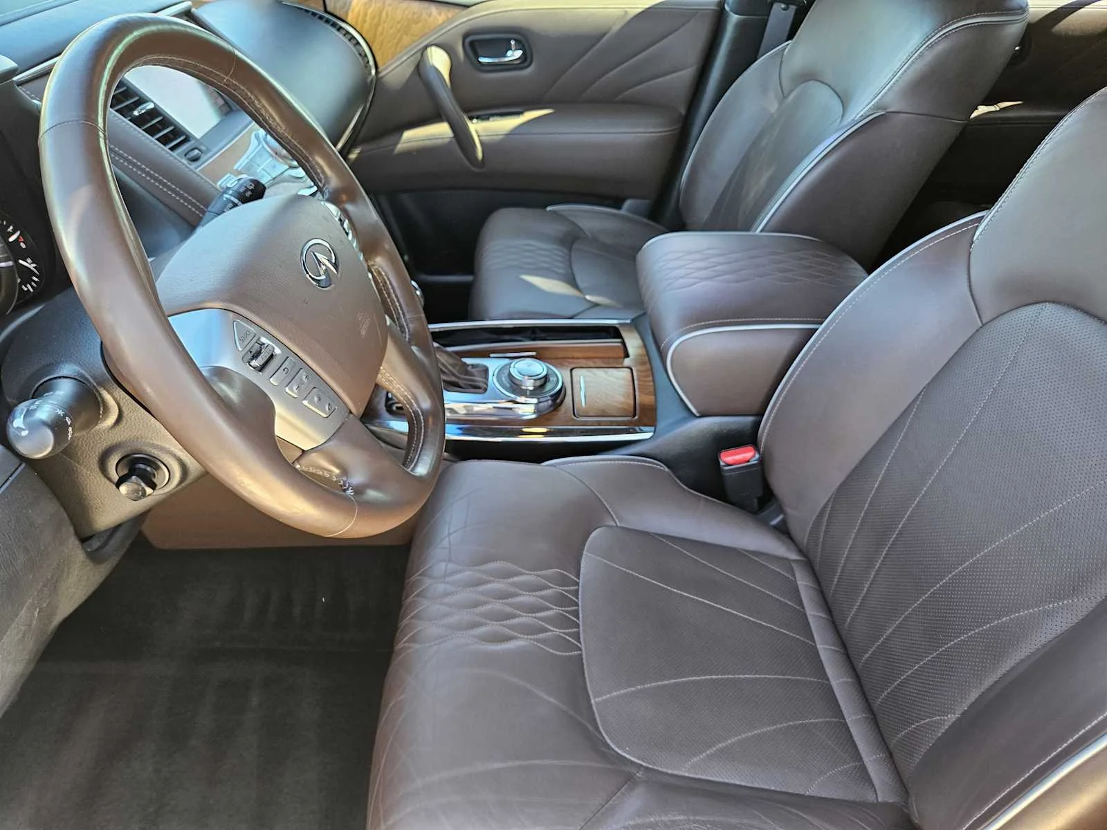 Used 2017 Dakar Bronze INFINITI Limited image 10