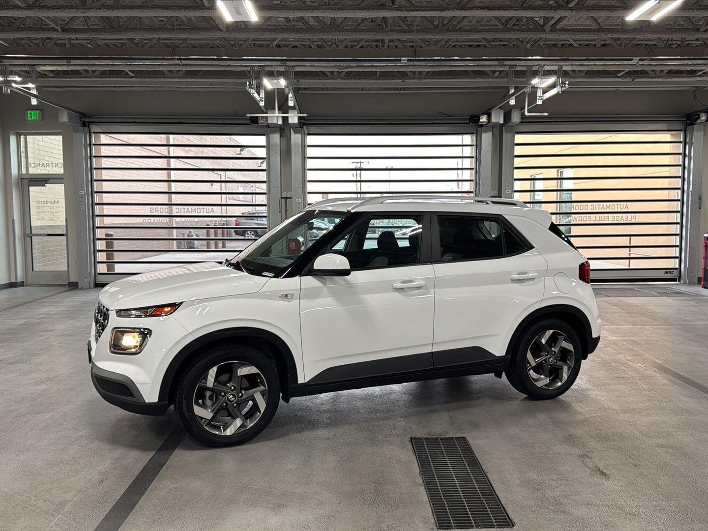 Certified Used 2023 Lunar White Hyundai SEL image 1