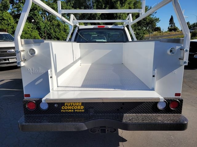 New 2026 Oxford White Ford F-250® XL image 41