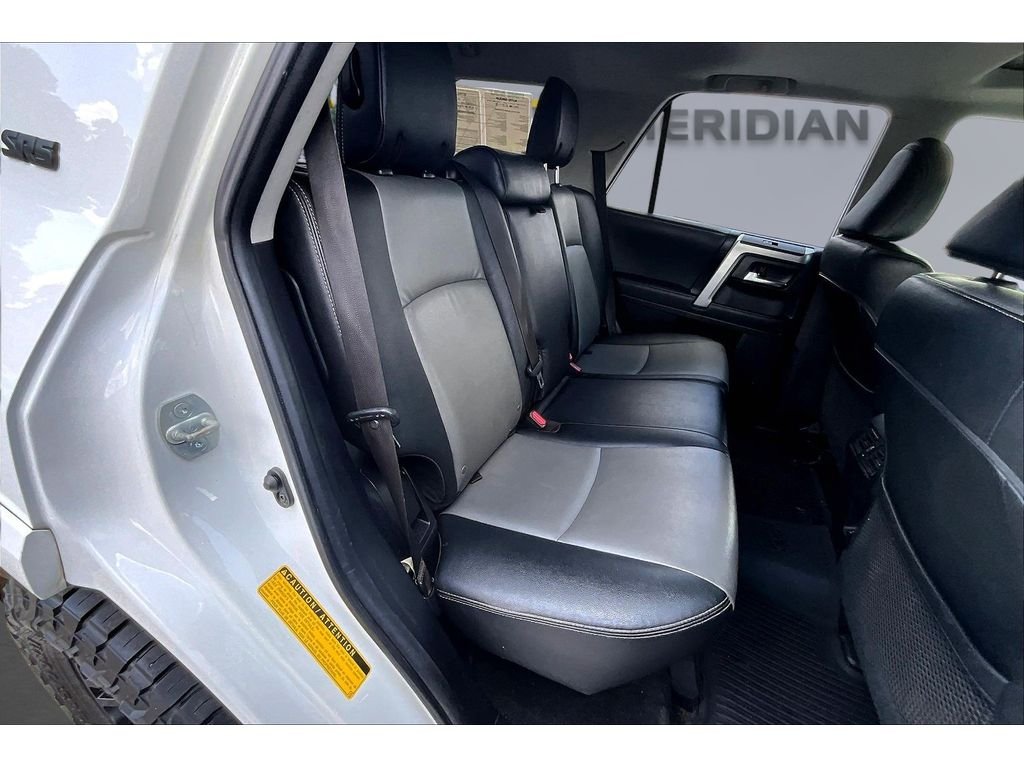 Used 2021  Toyota SR5 Premium image 20