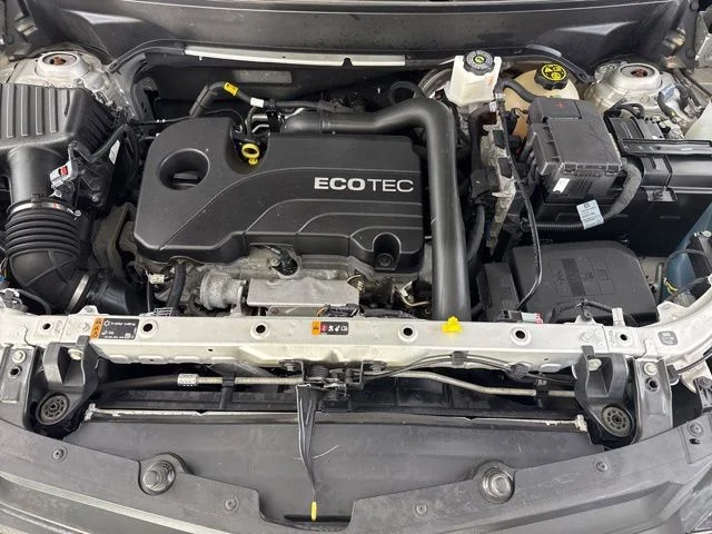 Used 2021 Silver Chevrolet LT image 17