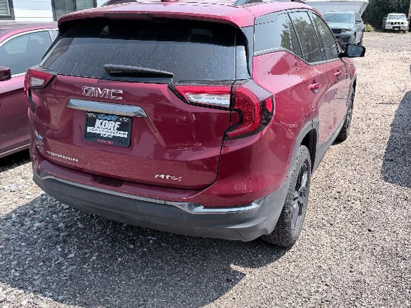 Used 2023 Volcanic Red Tintcoat GMC AT4 image 6