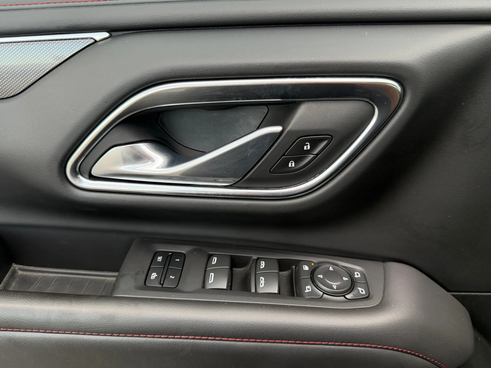 Used 2023 SILVER SAGE METALLIC Chevrolet RST image 11