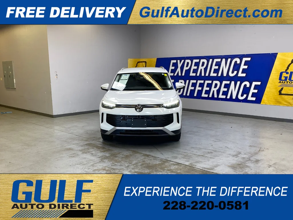 Used 2026 White Volkswagen 2.0T SE image 3
