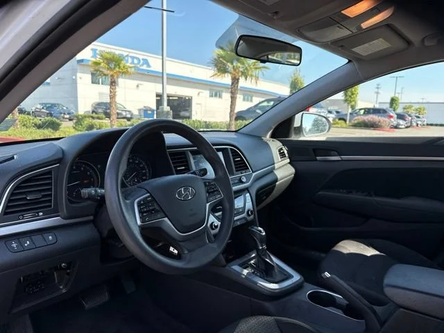 Used 2018 Quartz White Pearl Hyundai SEL image 10