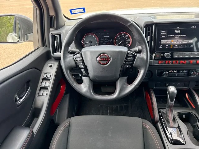 Used 2025 White Nissan PRO-X image 14