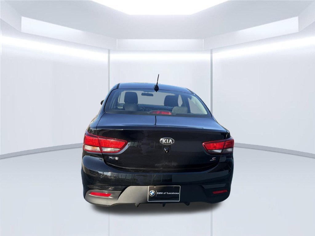 Used 2019 Black Kia S image 6