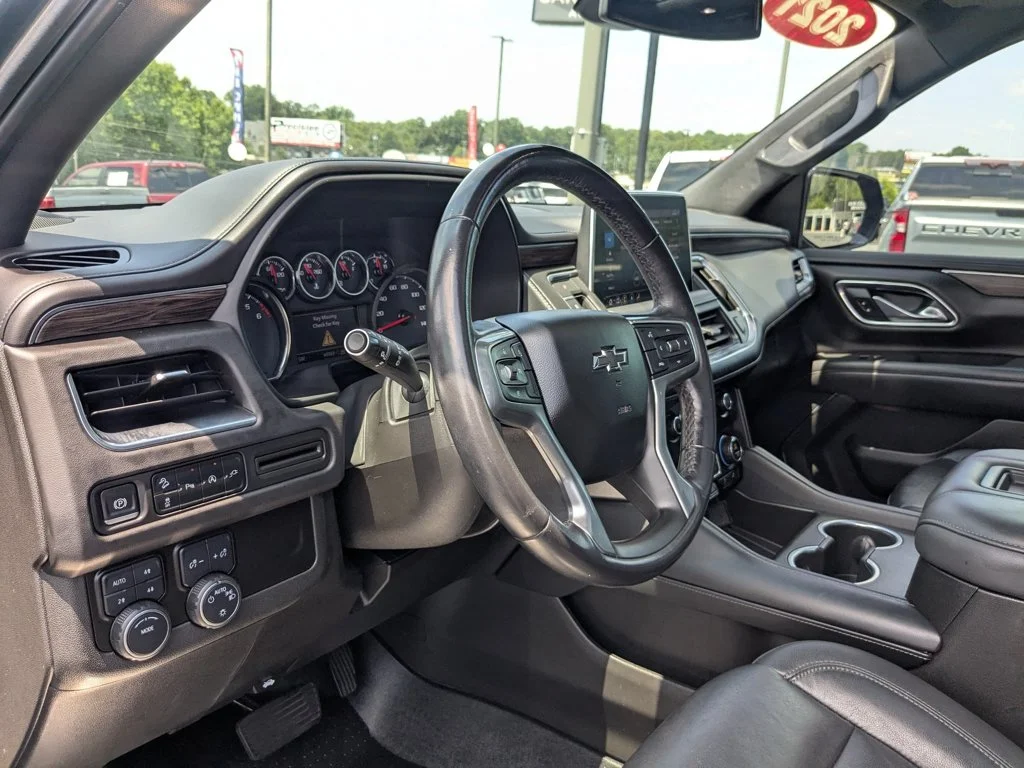 Used 2021 Shadow Gray Metallic Chevrolet Z71 image 14