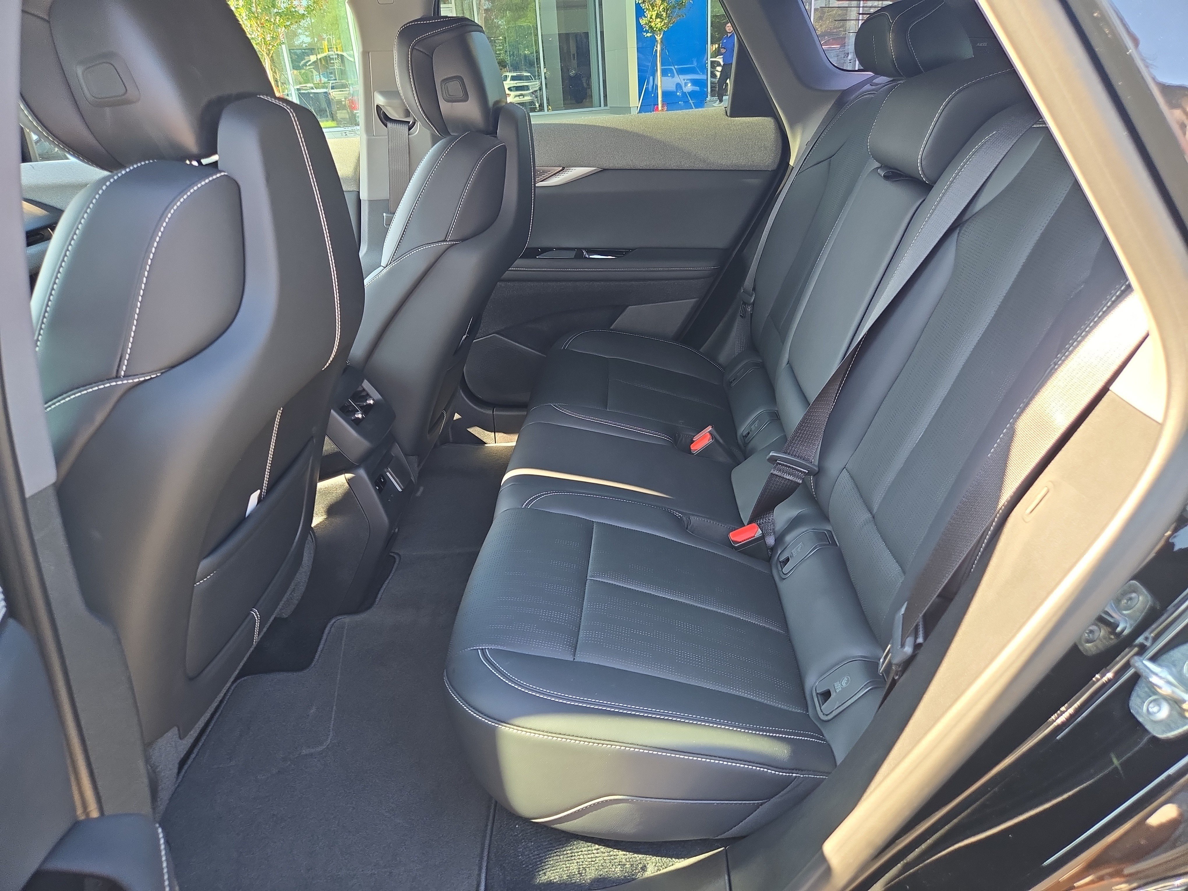 2026 Cadillac OPTIQ Premium Sport - Photo 19