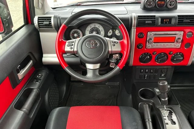 Used 2012 Red Toyota Base image 16