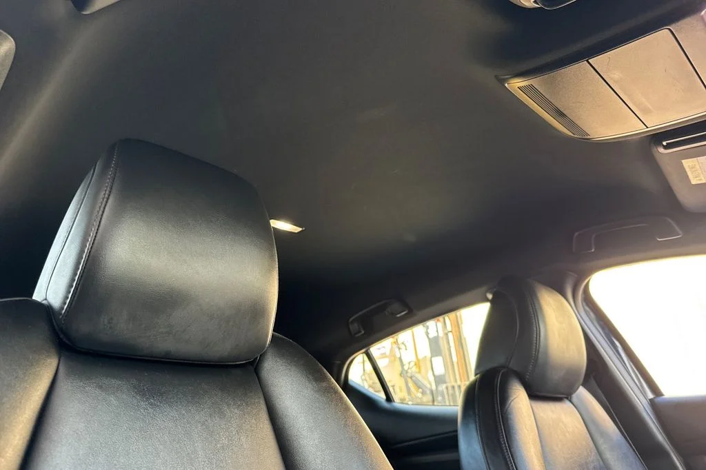 Used 2019 Crystal Blue Mazda Preferred image 17
