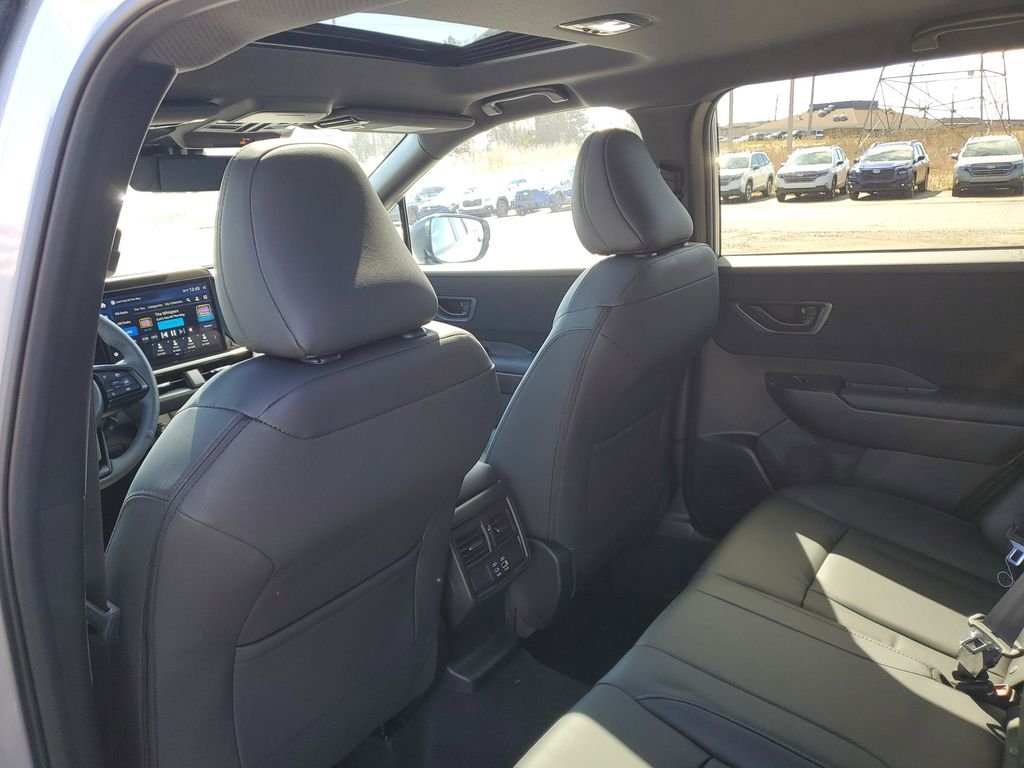 New 2026 ICE SILVER METALLIC Subaru Premium image 9