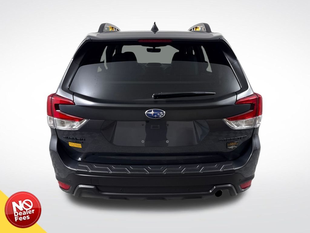 Used 2025 Gray Subaru Wilderness image 5