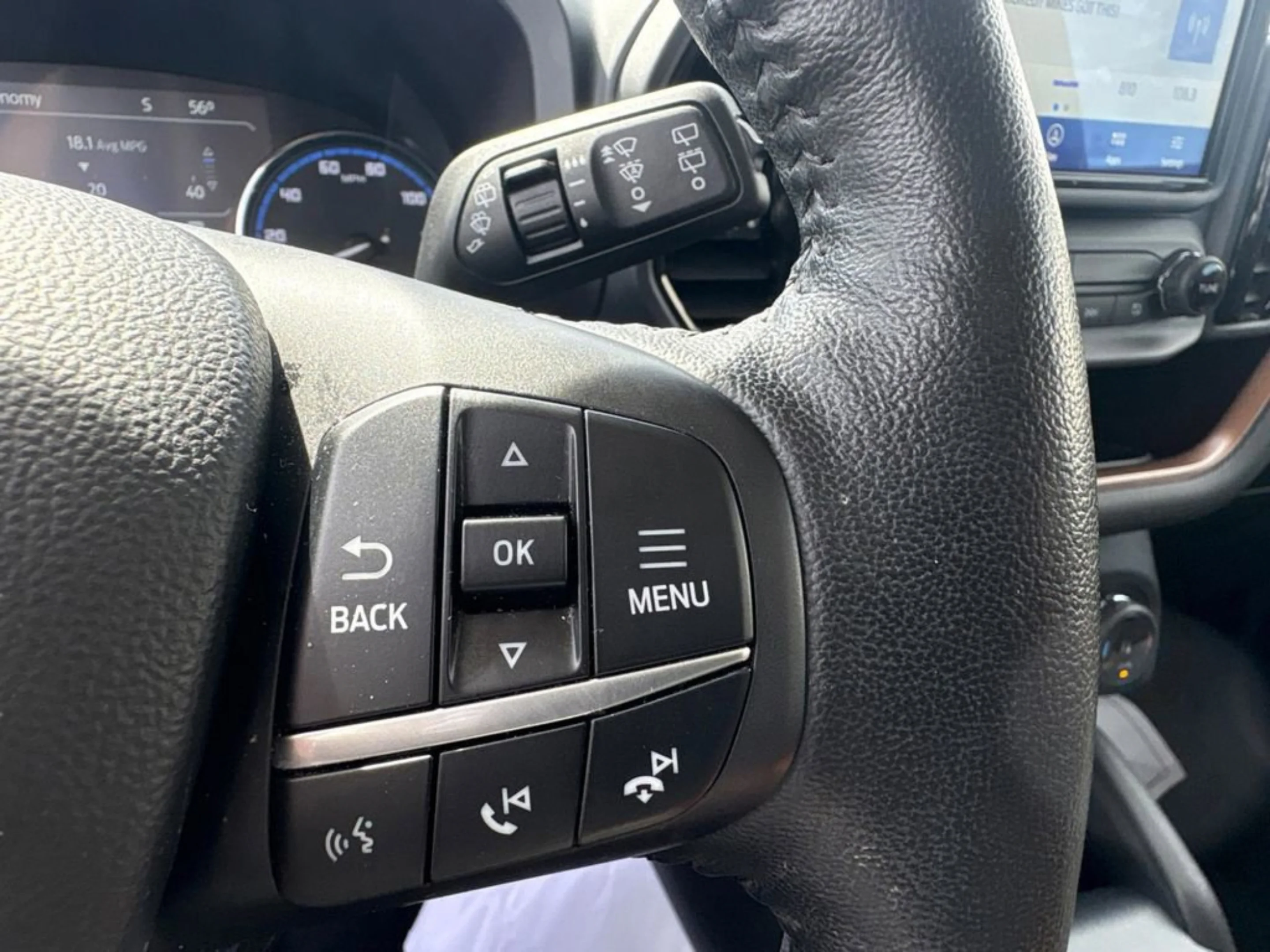 Used 2022 Orange Metallic Ford Outer Banks image 35