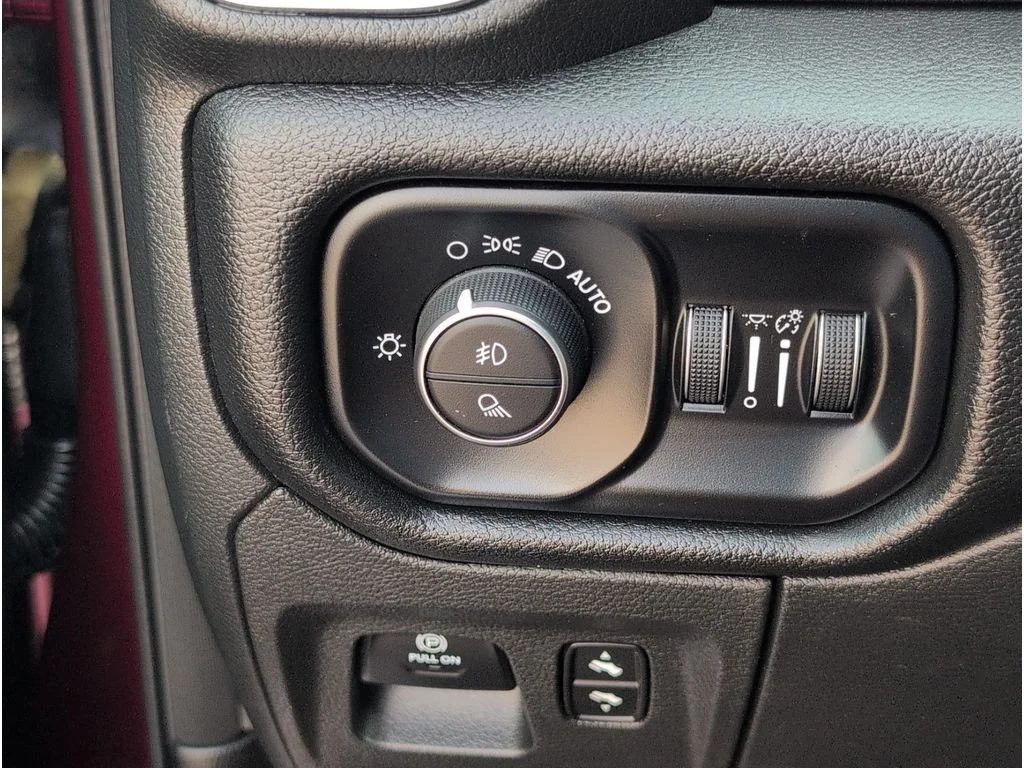Used 2025 RED Ram Laramie Crew Cab 5
