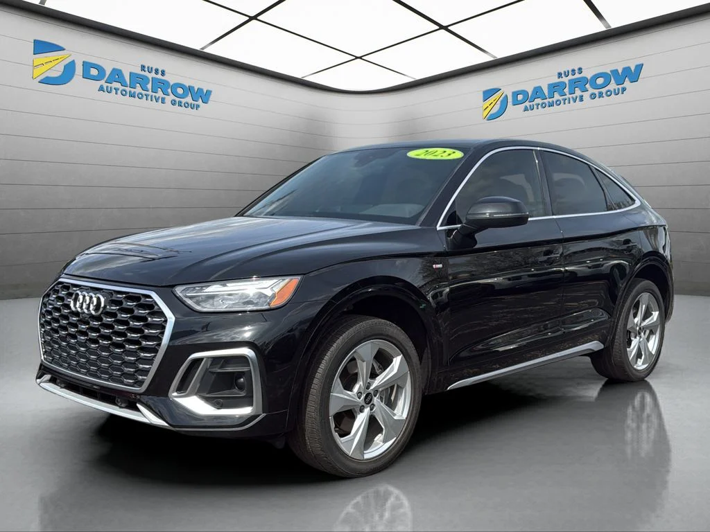 2023 Audi Q5 Sportback 45 Premium's photo