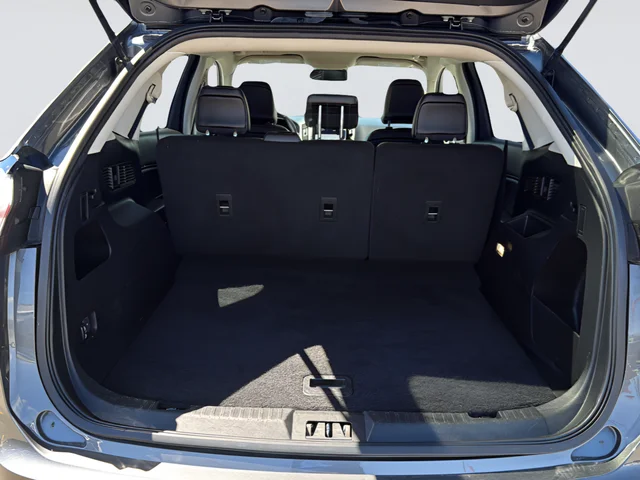 2024 Ford Edge SEL - Photo 11