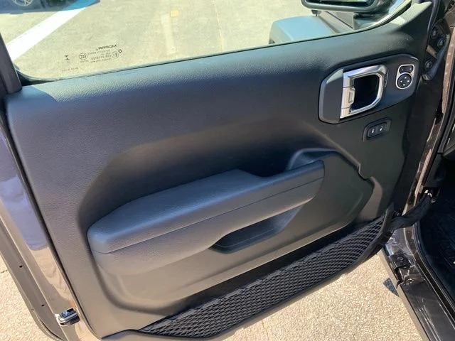 Certified Used 2025 Gray Jeep Sport S image 21