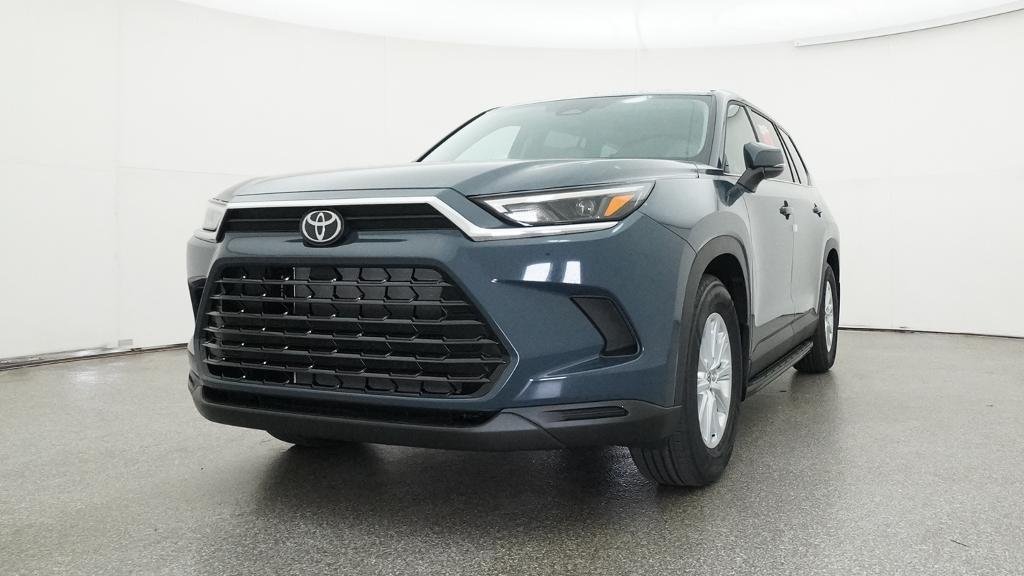 New 2026 Storm Cloud Toyota XLE image 19
