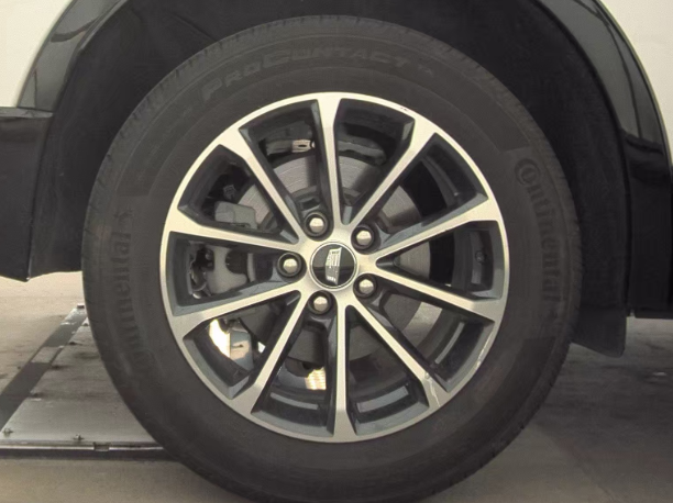 Used 2024 White Cadillac Sport image 8