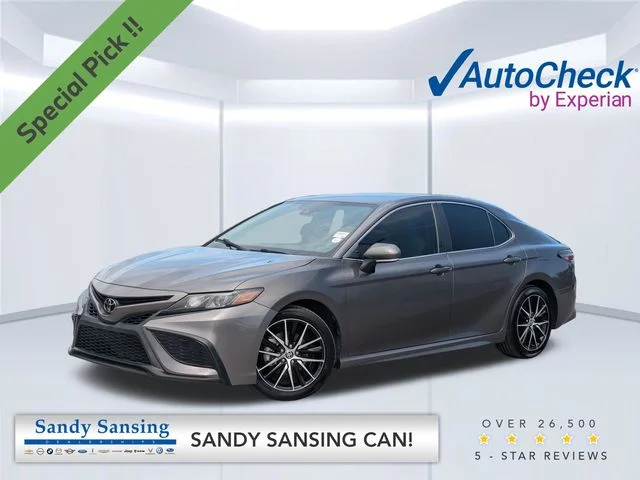 2024 Toyota Camry SE