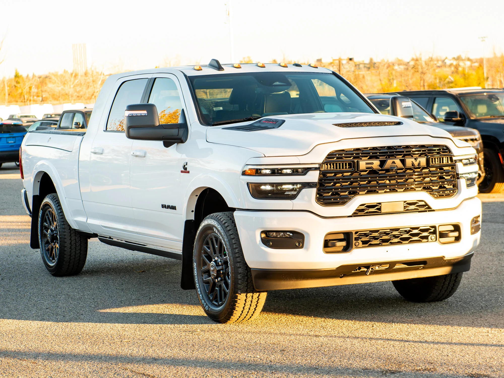 New 2027 White RAM Limited Night* Mega Cab 4x4, Sunroof, Passenger Screen, Ultra Premium Leather Seats image 10