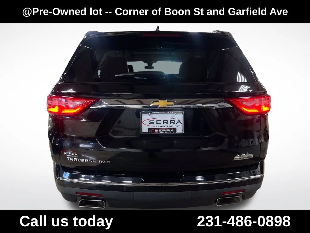 Used 2019 Black Chevrolet High Country image 4