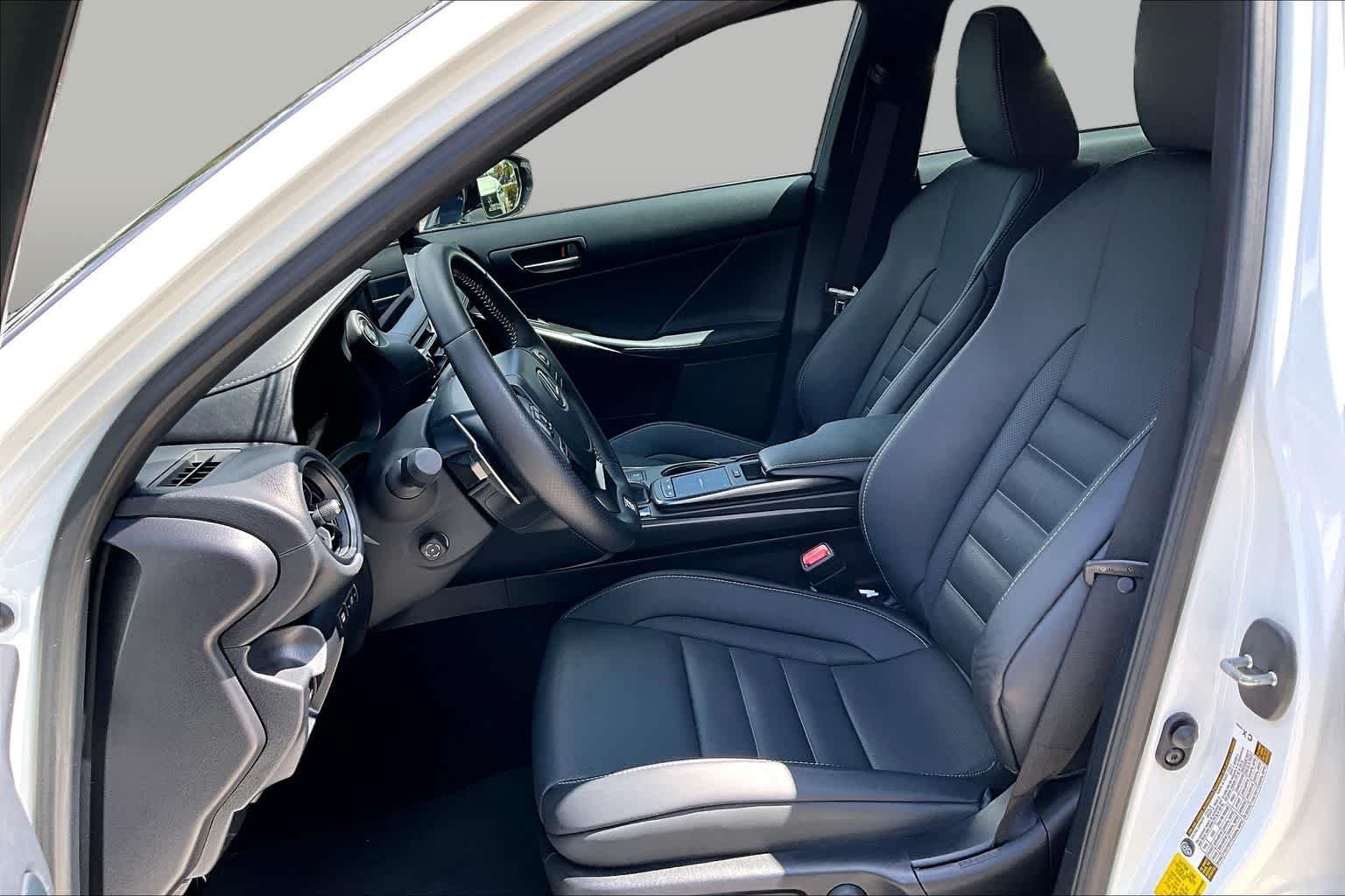 Used 2023 Ultra White Lexus F SPORT image 8