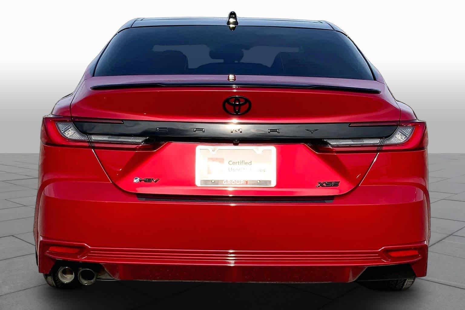 Used 2026 Supersonic Red w/Midnight Black Metallic Roof Toyota XSE image 5