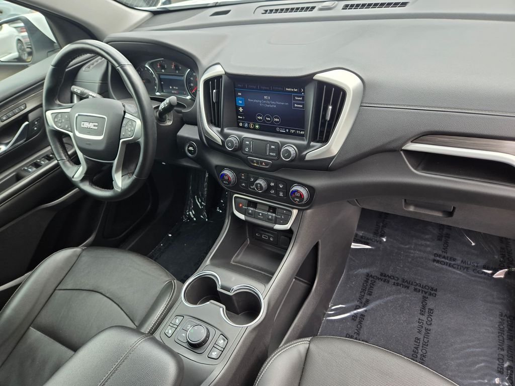 Used 2024 Summit White GMC SLT image 10