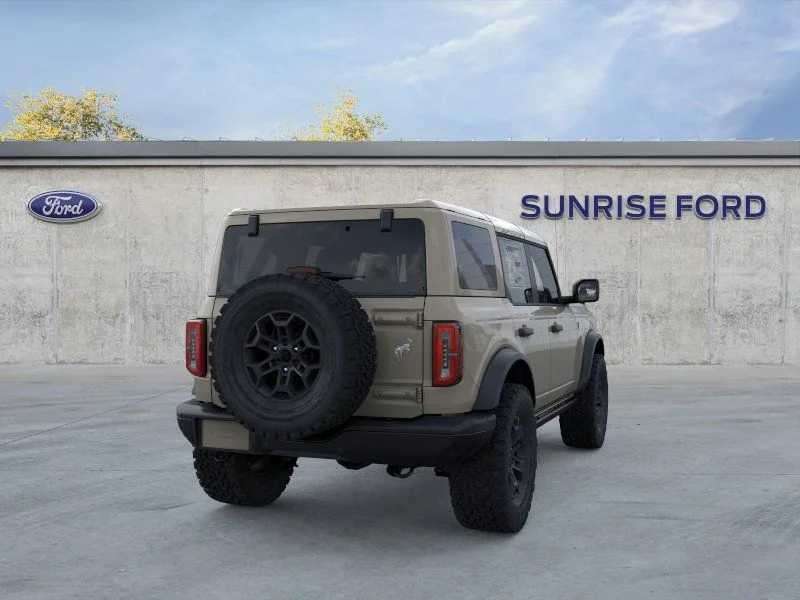 New 2026 Desert Sand Ford Badlands® image 8